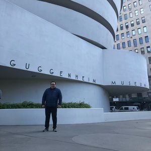 Meet your Posher, Larry